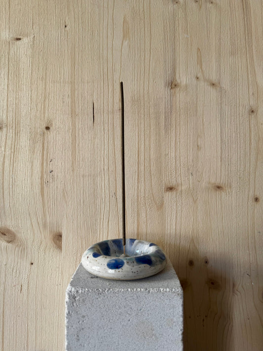 Räucherstäbchenhalter