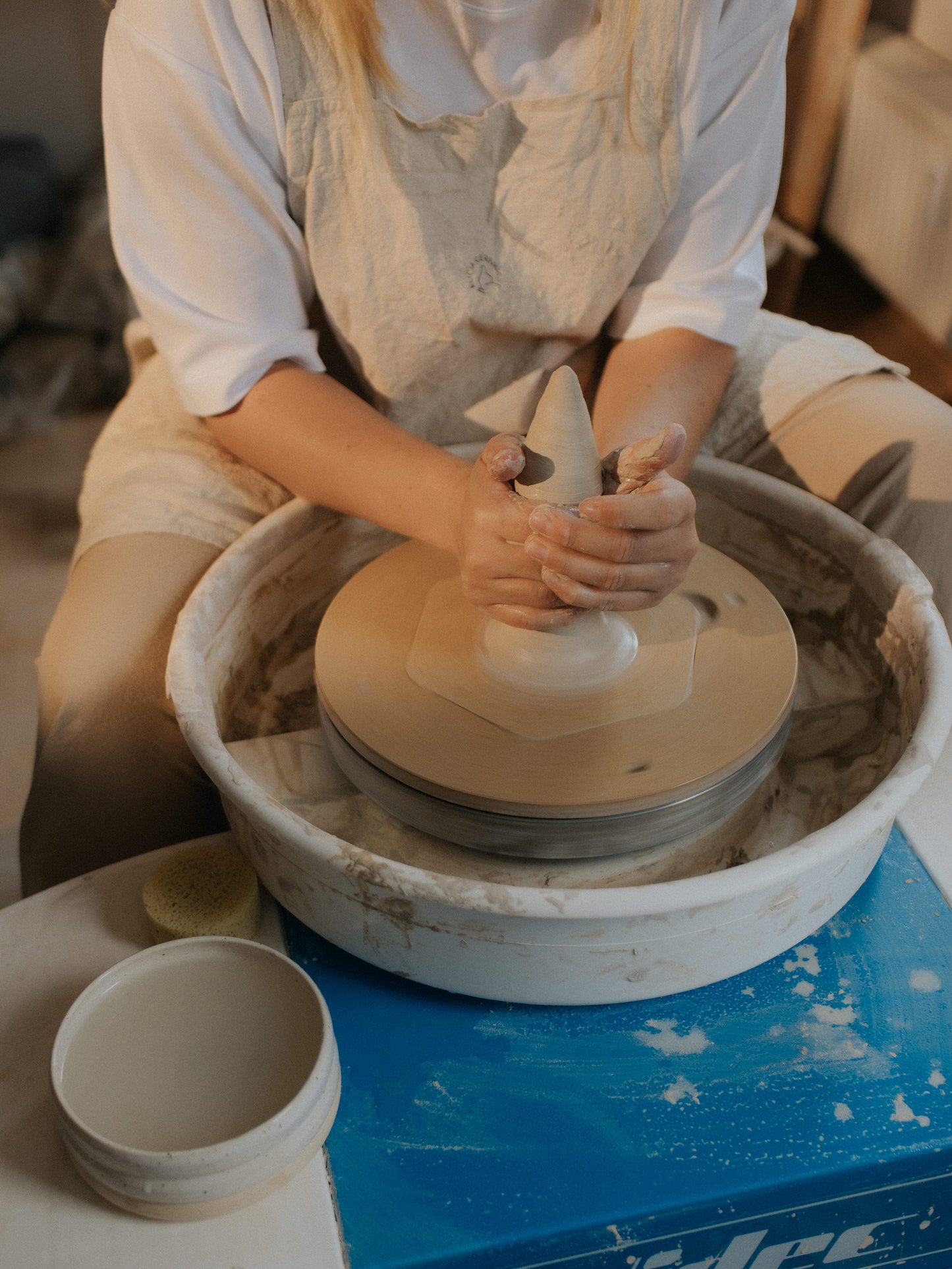 Töpferkurs an der Drehscheibe